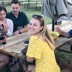 Meet your Posher, Samantha